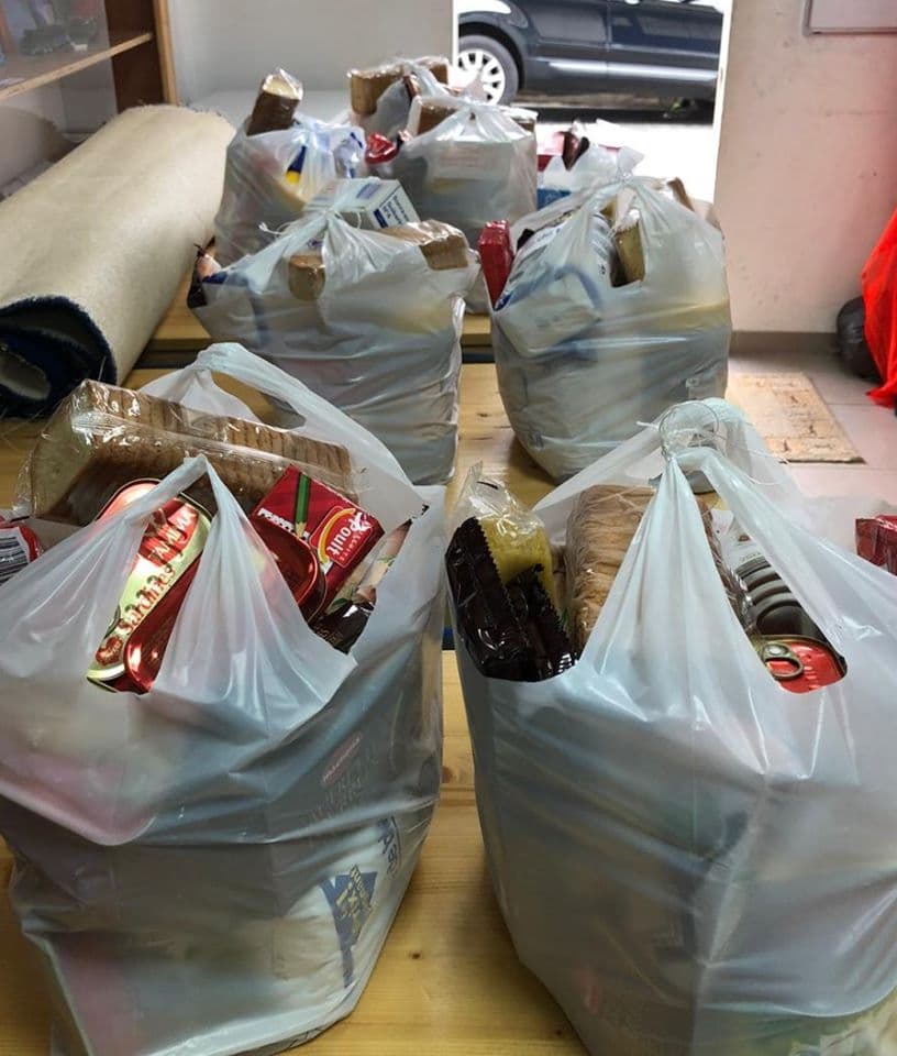 un GRAND MERCI à nos donateurs et donatrices 18 colis offerts hier et aujourd’hui